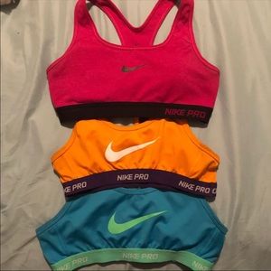 NikePro Sports Bra Swoosh Racerback Dri-Fit